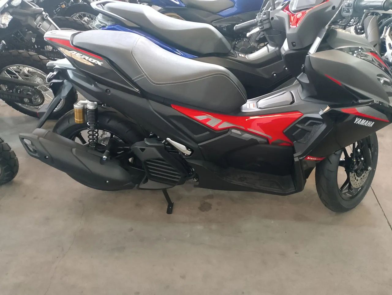 YAMAHA Aerox 2026 - Foto 2