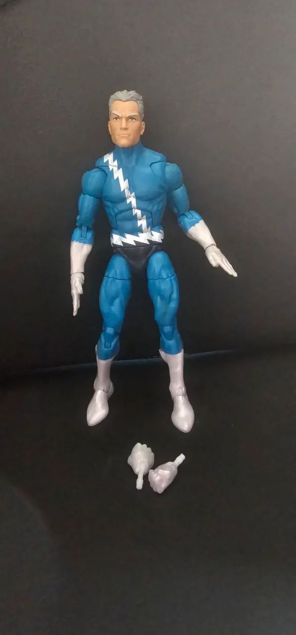 Quicksilver Marvel Legends Mercúrio 