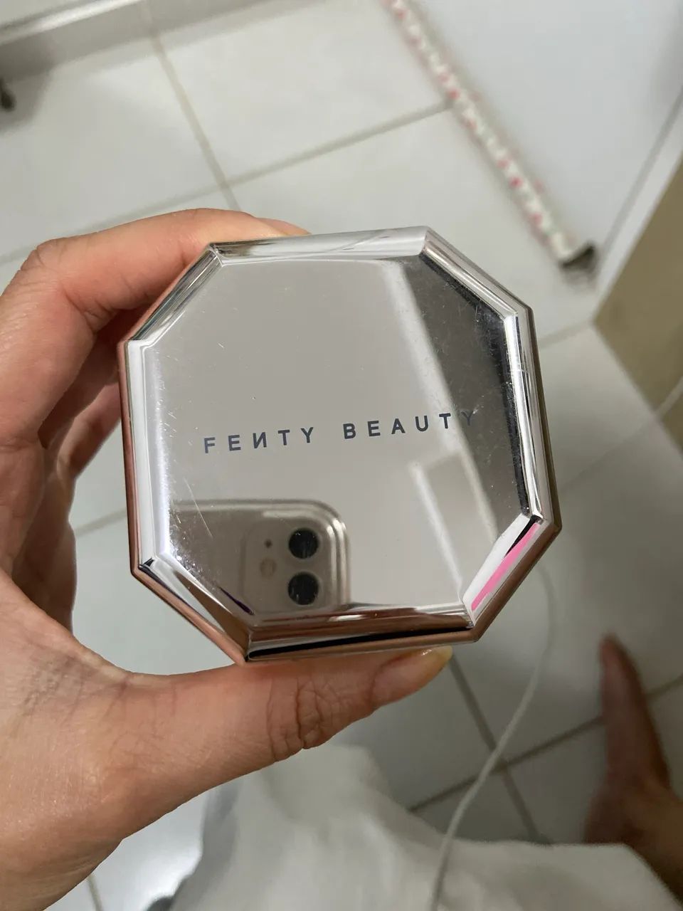 Pó facial da fenty beauty