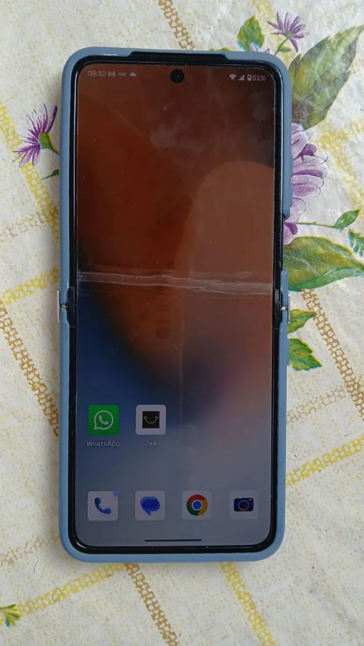 Moto Razr 60 - Foto 2