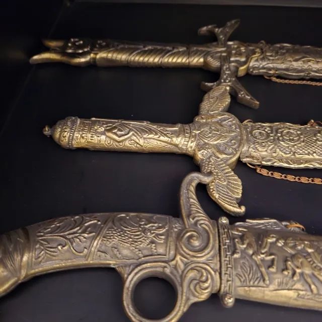 Coleção de espadas antigas - raridade para colecionar - Foto 3