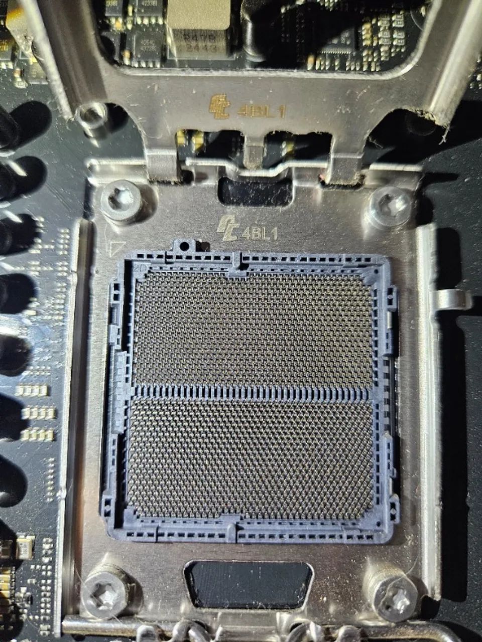 Placa Mãe ASUS TUF Gaming A620M-Plus AM5 - Usada Funcionando - Foto 5