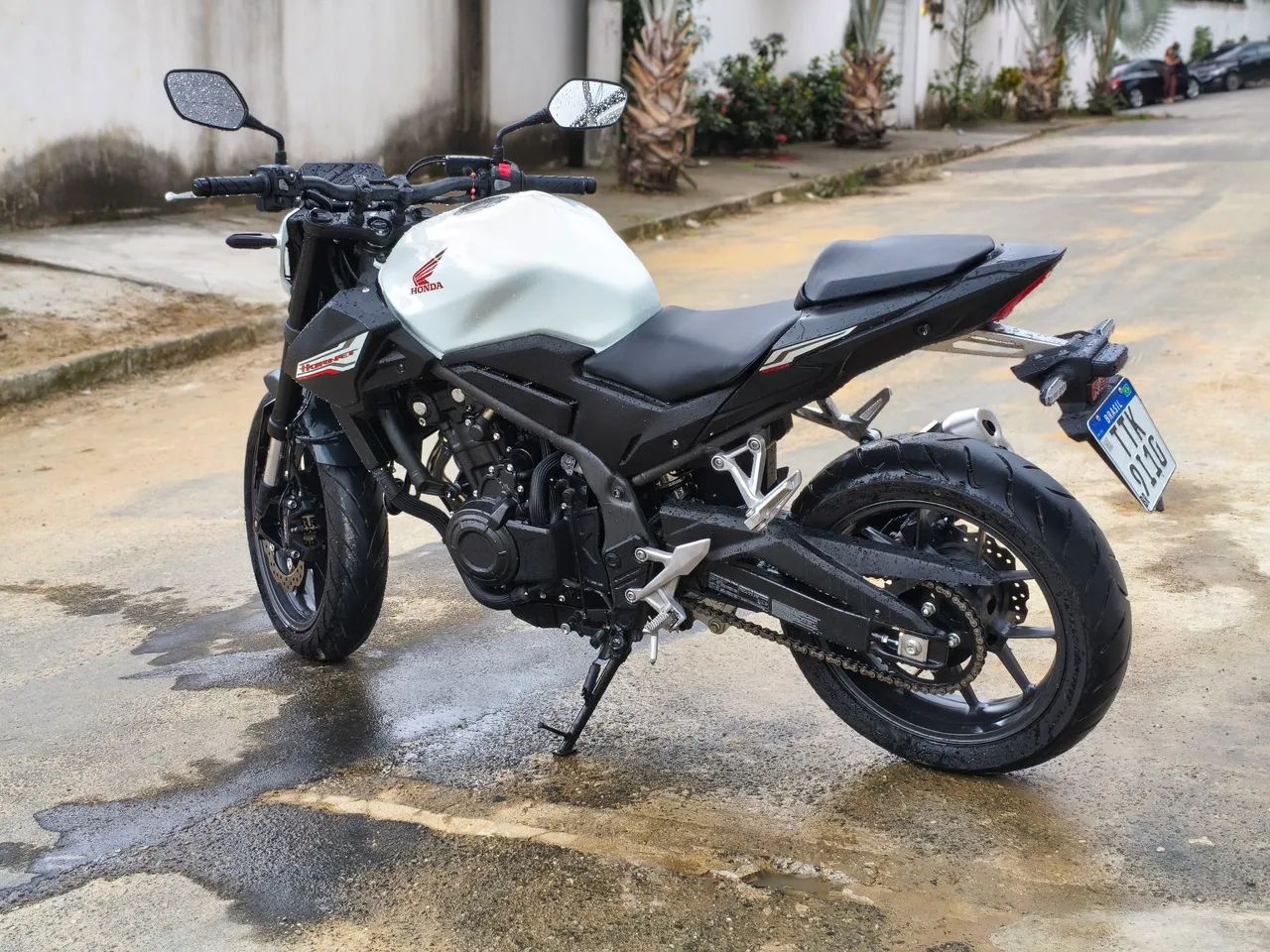Hornet Oportunidade! - Foto 2