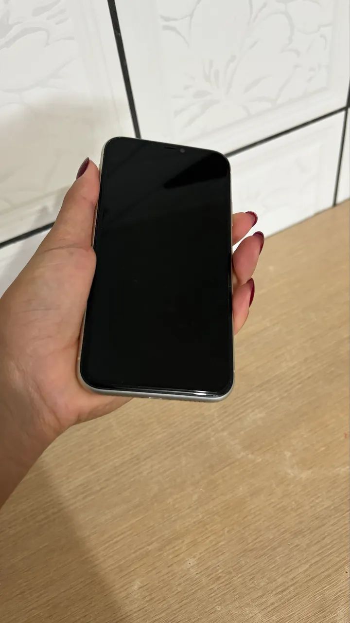 Vendo IPhone 11  - Foto 2