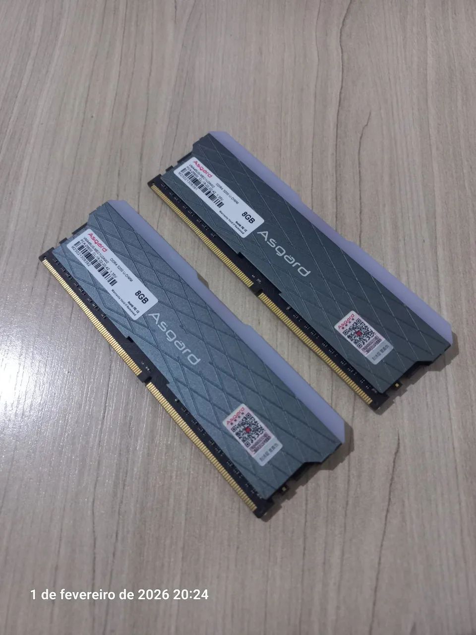 Memória RAM DDR4 para desktops 16gb 2x8gb RGB novas - Foto 5