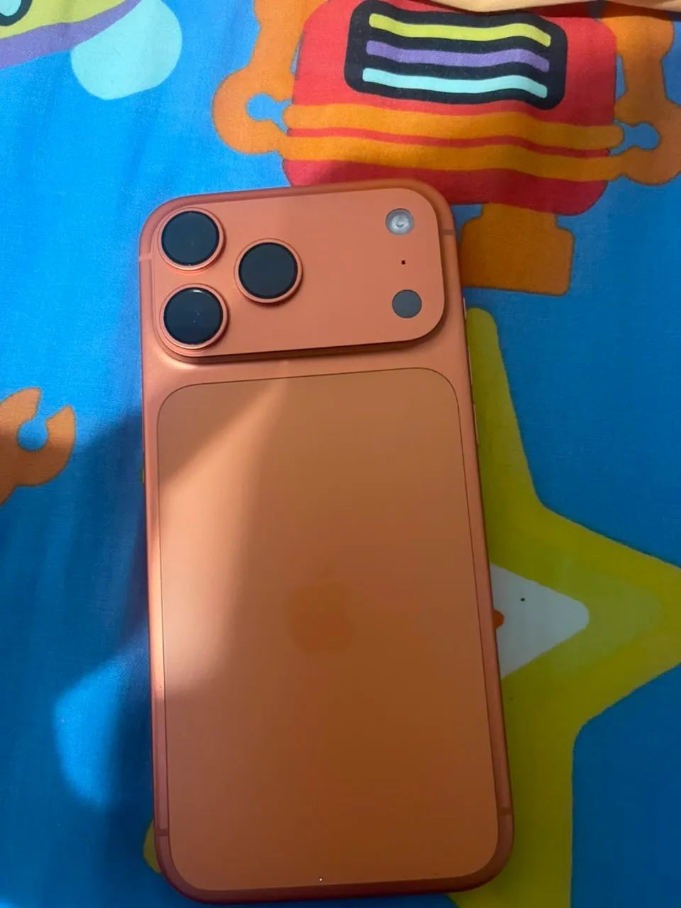 iPhone 17 pro max laranja  - Foto 4