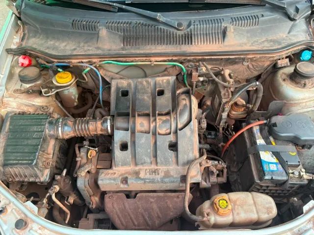 Fiat Strada Working 1.4 MPI Fire Flex 8V CE 2011 - Foto 5