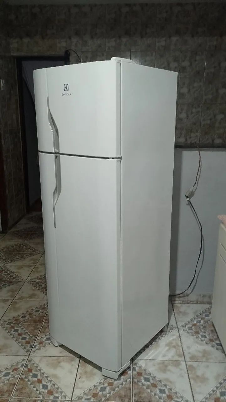 Geladeira Eletrolux  - Foto 2