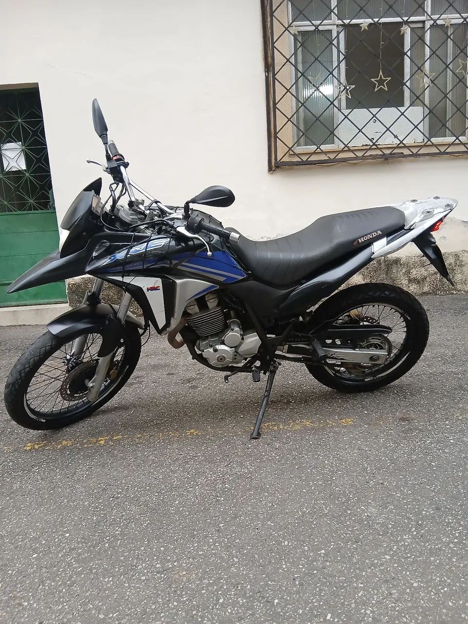 Xre 300 2013