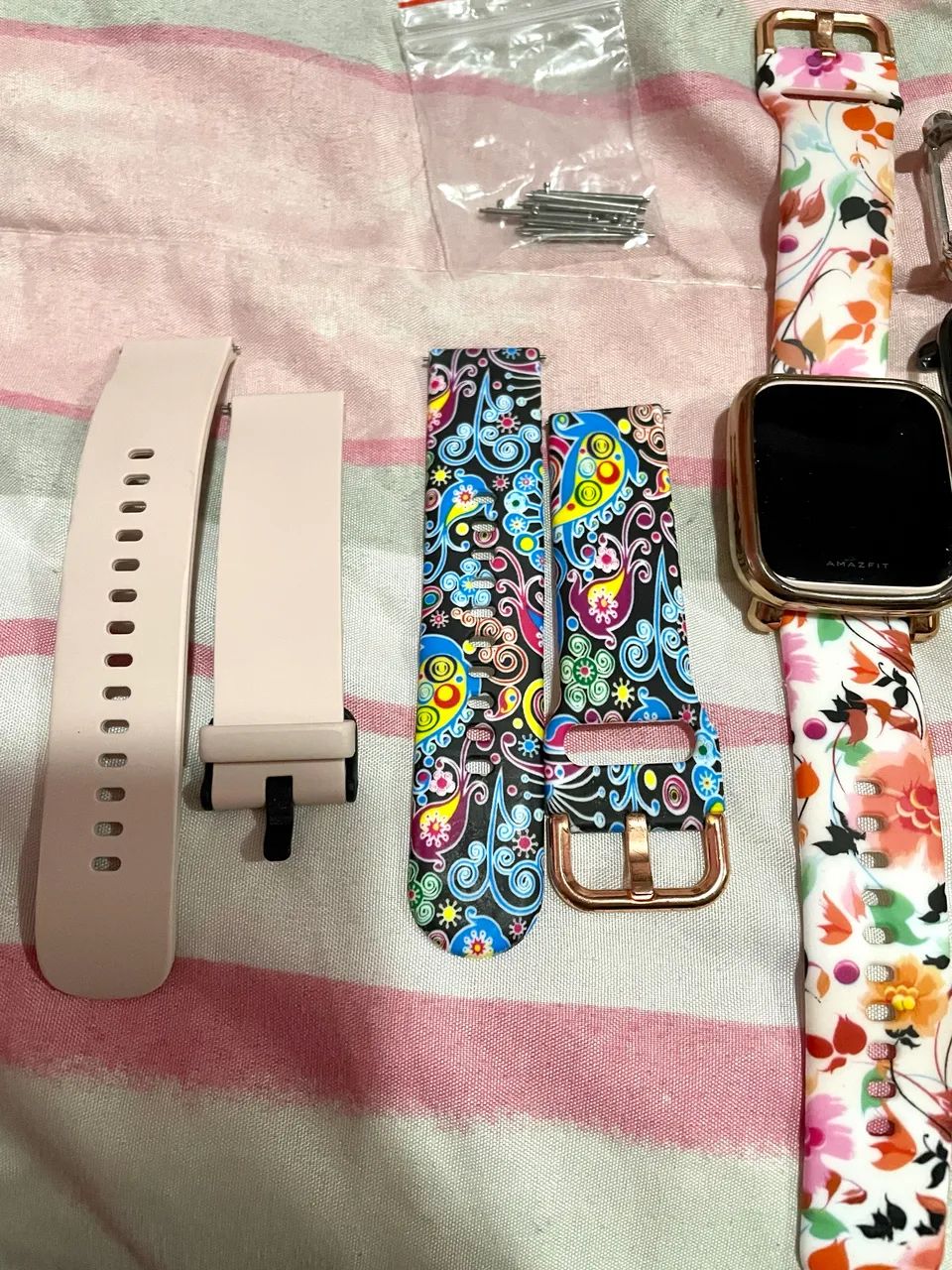 Kit pulseiras e capas amazfit bip 20mm - Foto 4
