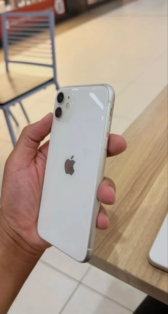 iPhone 11 64G
