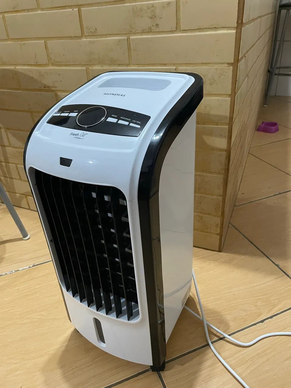 Climatizador Mondial 4 em 1