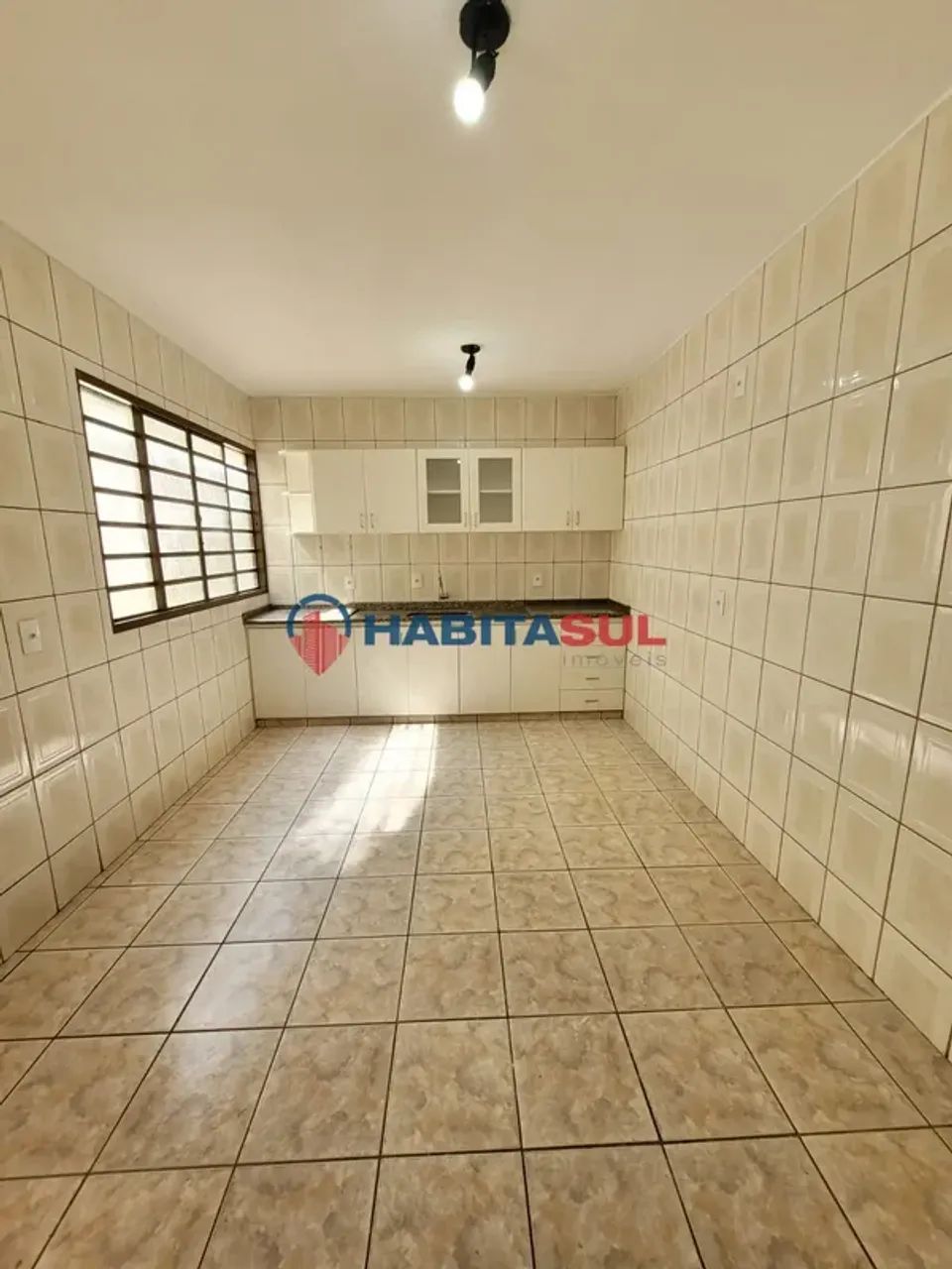 Casa espaçosa, bem estruturada - Foto 5