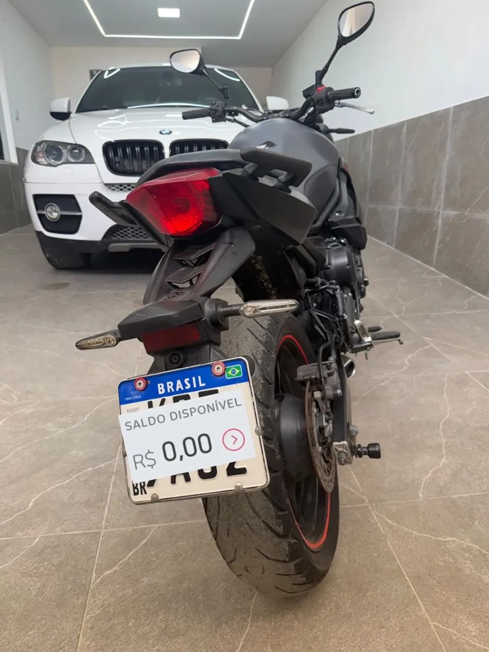 XJ6 N ABS 2018 - Foto 5