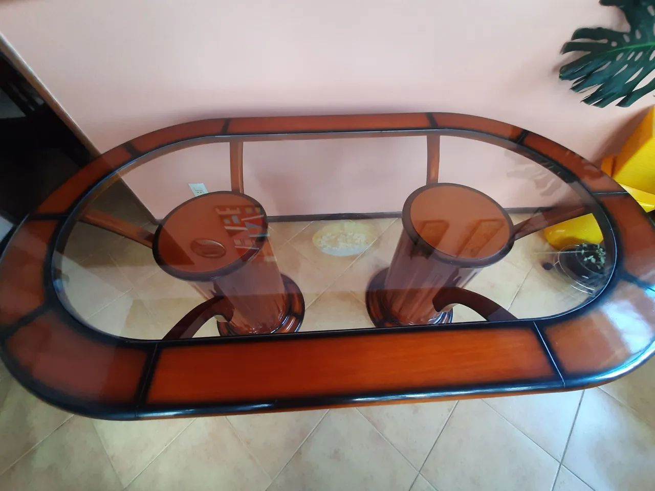 Mesa para seis cadeiras 