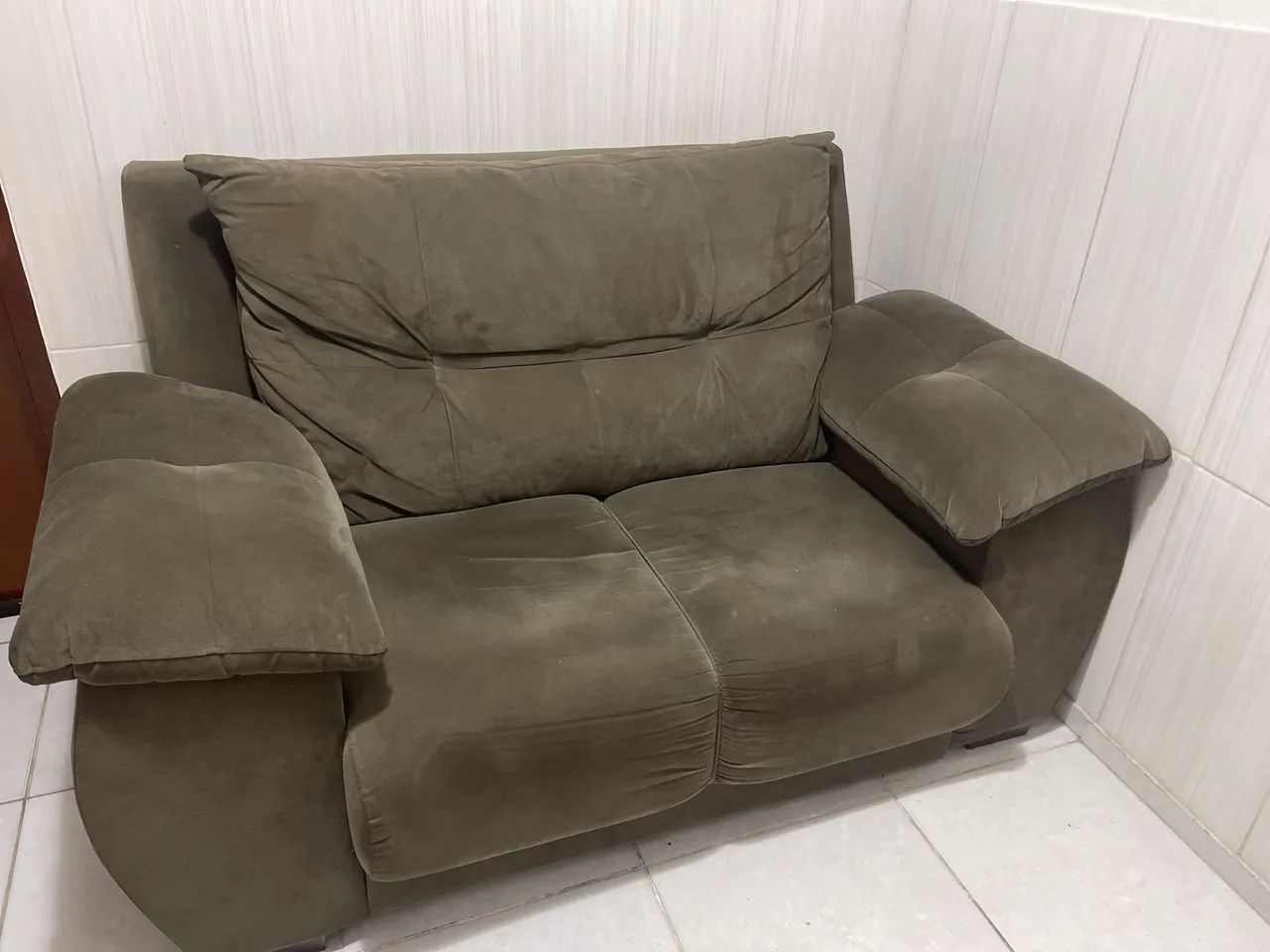 Sofá 2 Lugares - Foto 2