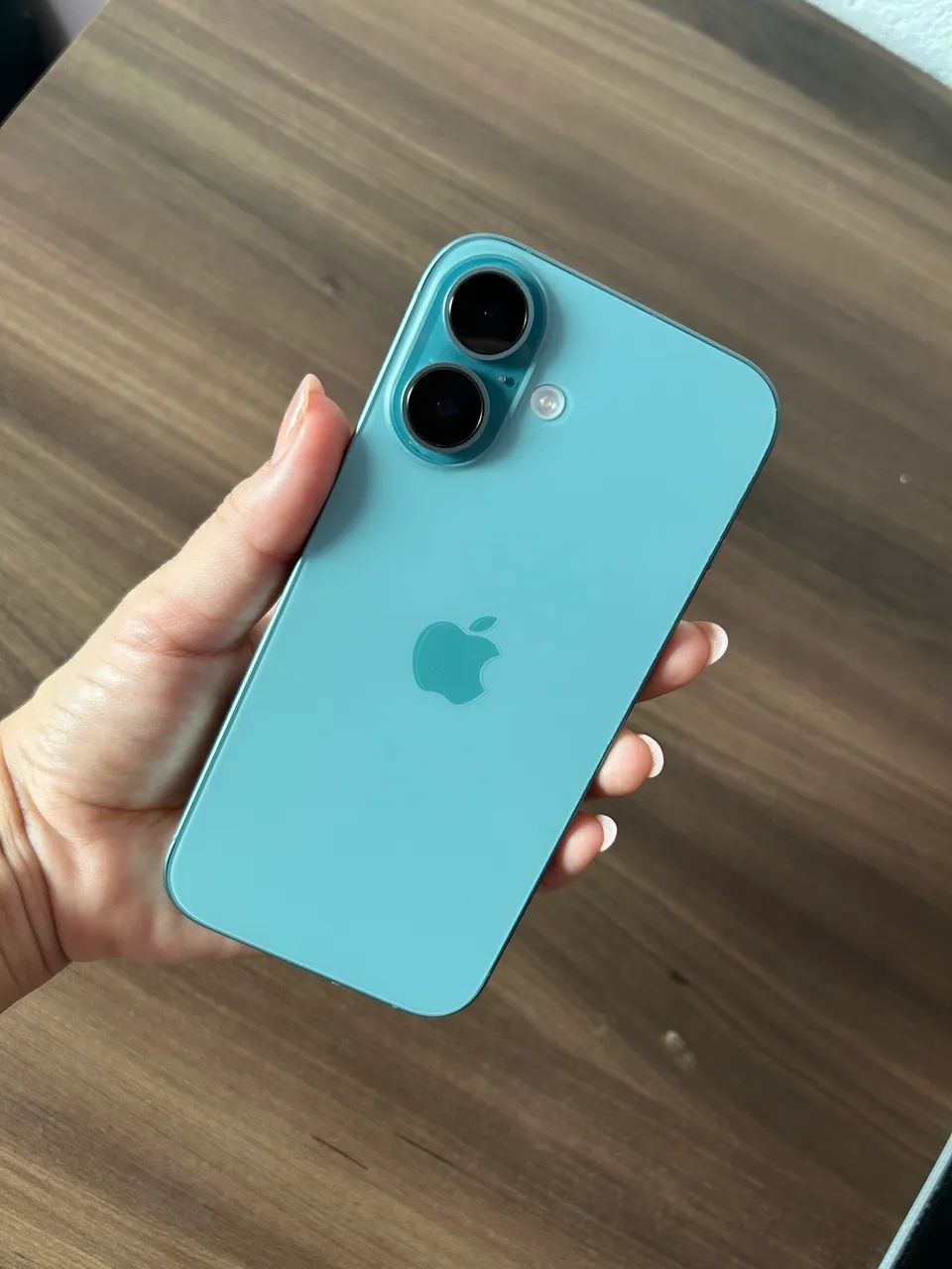 iPhone 16  - Foto 2