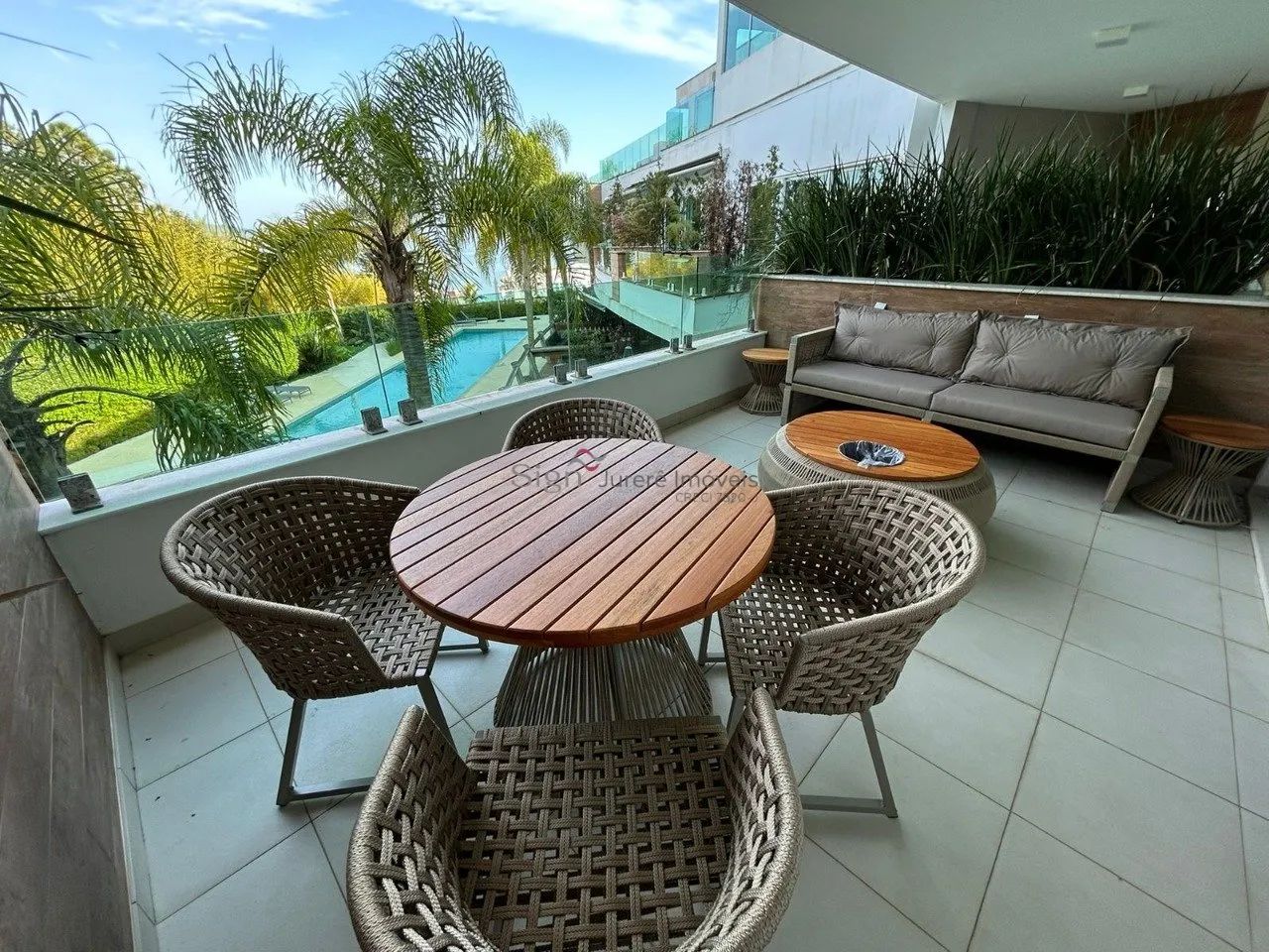 Loft à venda no Edifício Plaza Loft em Jurerê - Florianópolis