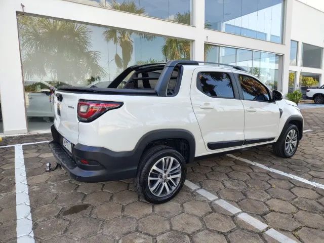 Fiat Strada Volcano 1.3 Flex 8V CD Aut. 2023 - Foto 4