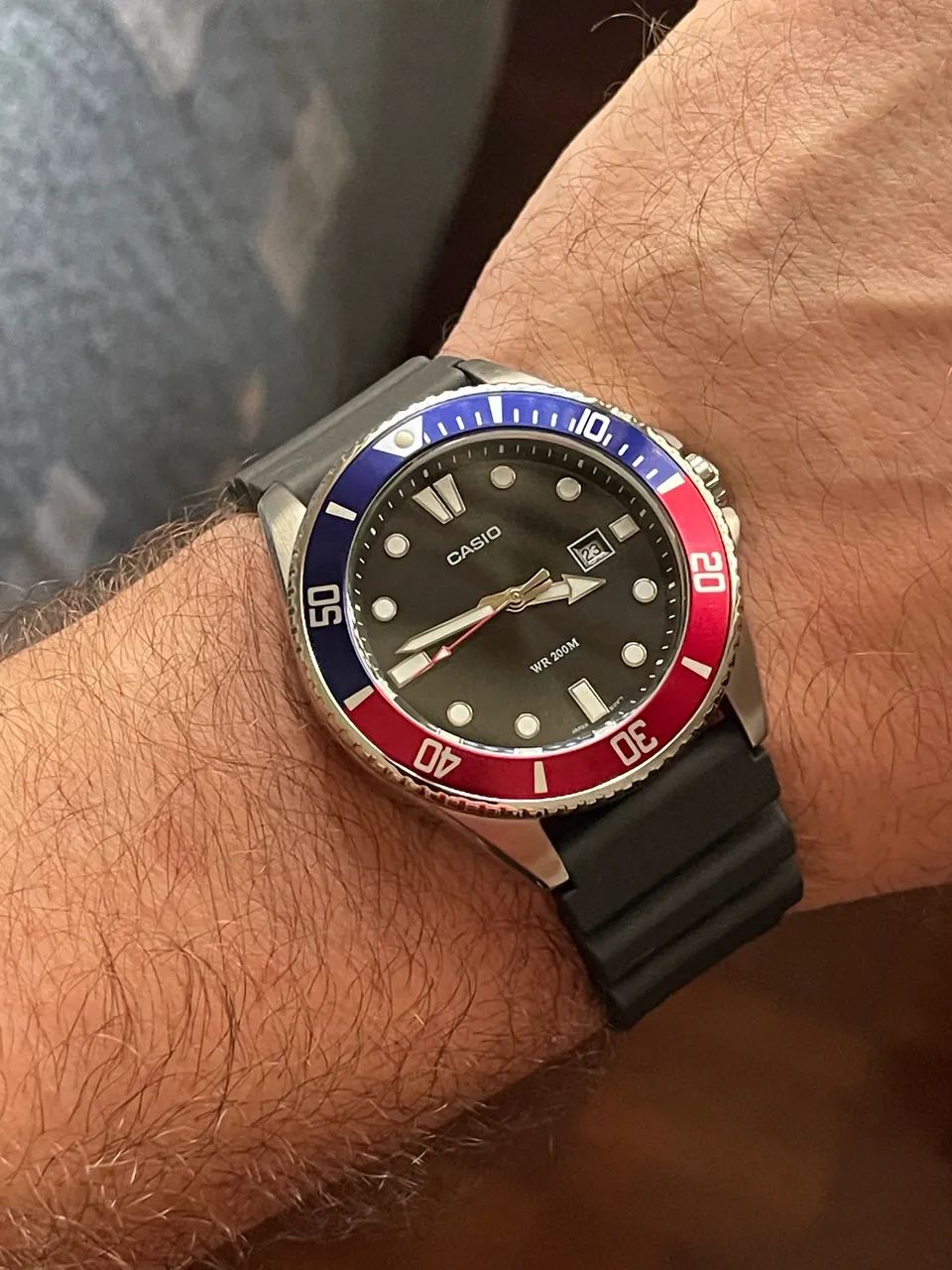 Relógio Casio Duro MDV-107 "Pepsi" - Diver 200m Original