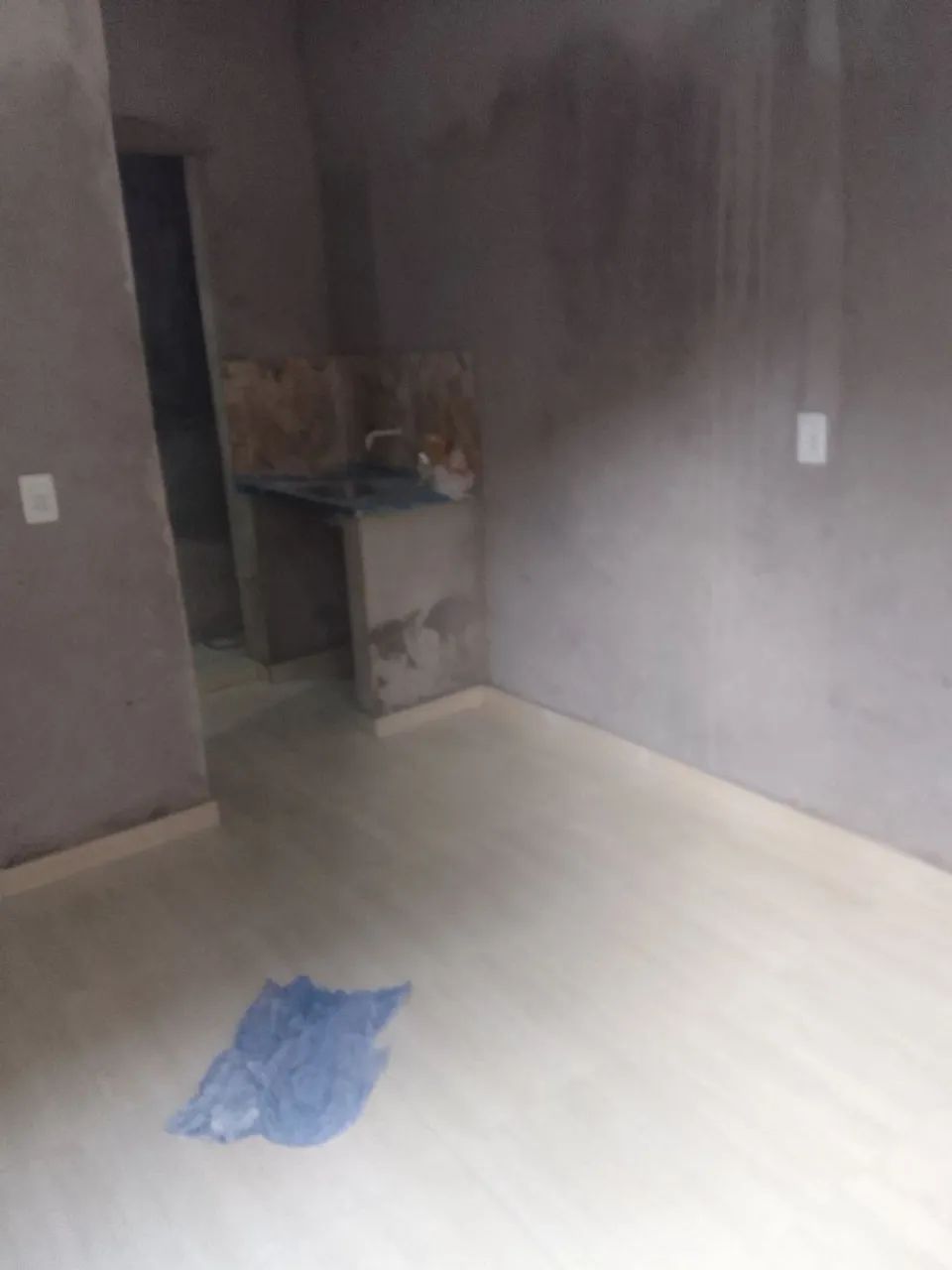 Vende-se uma casa na compensa 3 - Foto 3