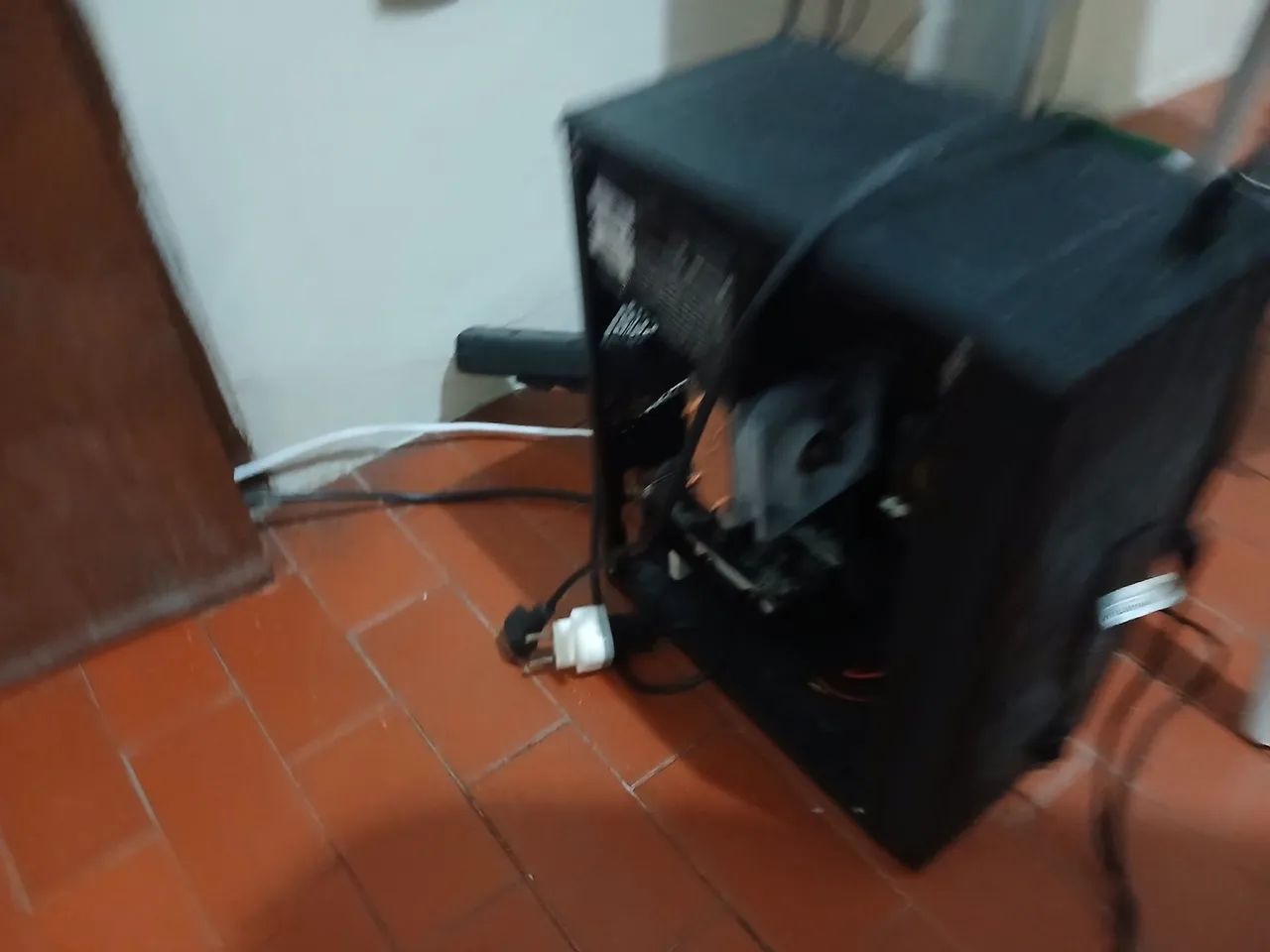 Pc gamer basico "PROCESSADOR EQUIVALENTE AO I7 DE 3" - Foto 3