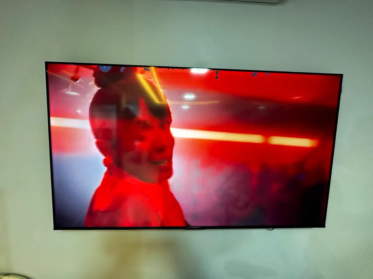 TV TCL 65 polegadas tela danificada - Foto 3