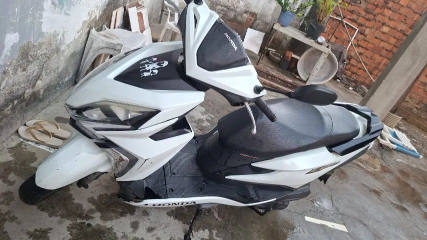 Honda elite 
