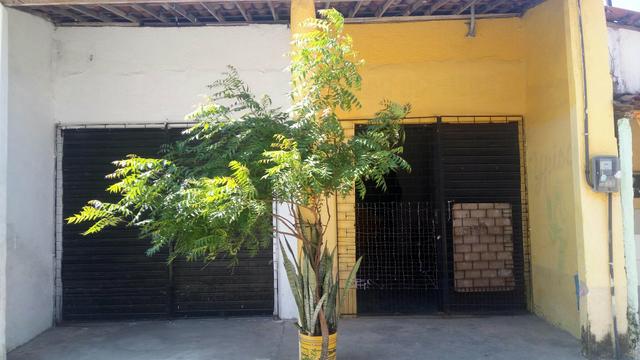 Vende-se ou troca casa