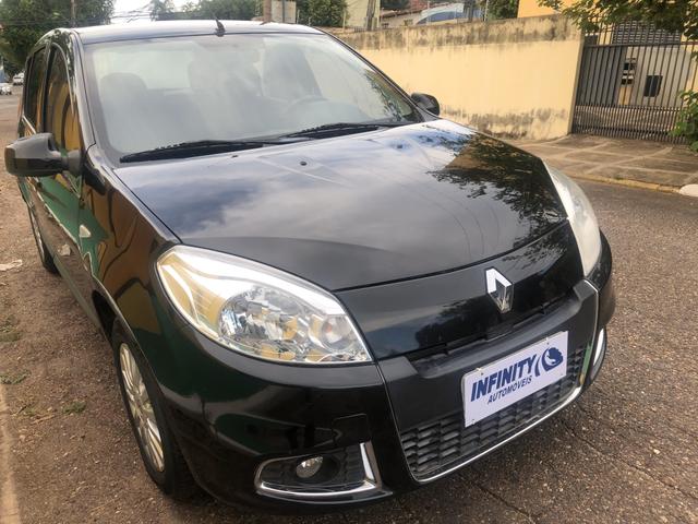 Sandero Privilege 1.6