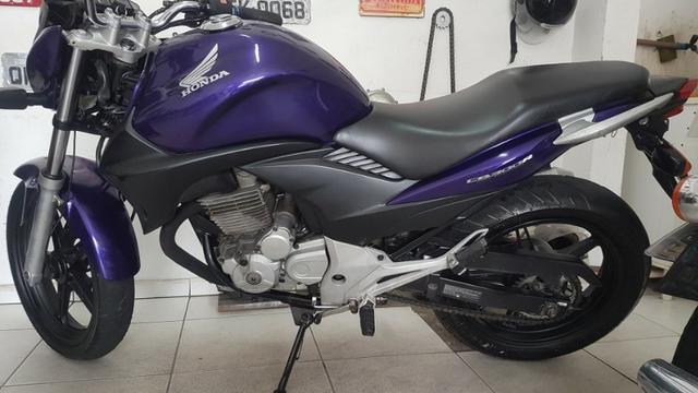Honda cb 300 r 2011 azul - Foto 2