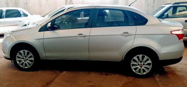 Fiat / Gran siena attractive 1.4 17/17 4p completo - Foto 3
