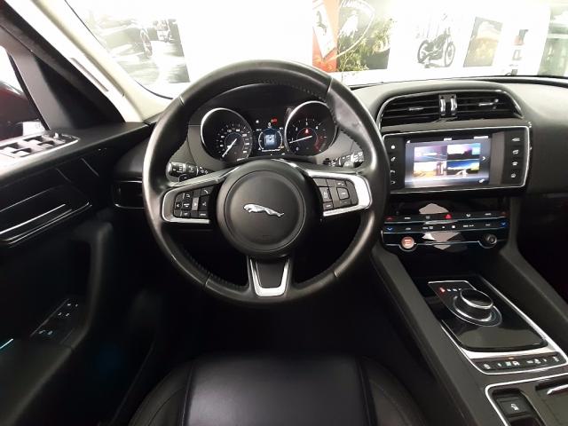 Jaguar F-Pace Prestige Diesel AWD 2017/2018 - Foto 17
