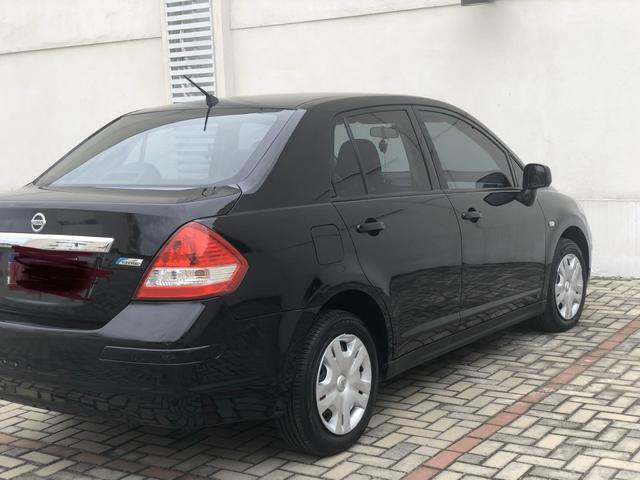 Tiida sedan 1.8 - Foto 2