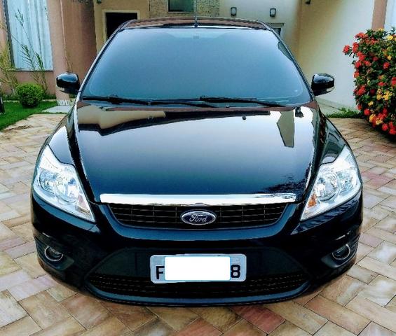Ford Focus Baixa Km, 1.6 GLX, completo, perfeito estado