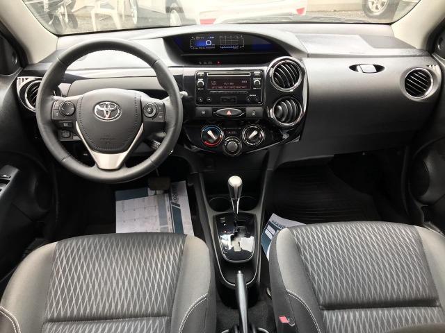 Etios Hatch 1.5 XS 2017/2018 - Foto 8