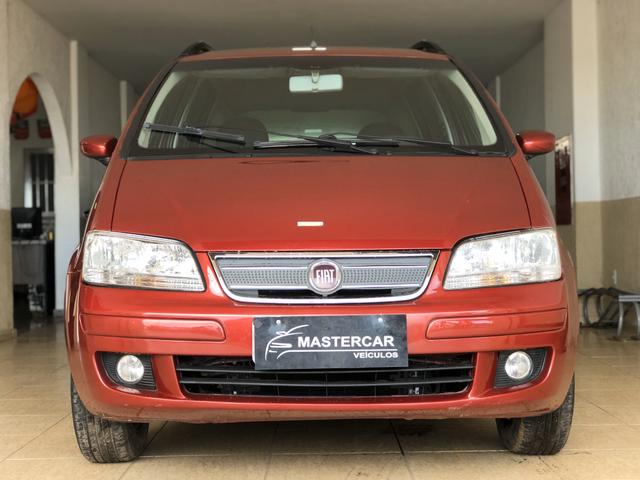 Fiat Idea 1.4 Attractive Completa, impecável, pneus novos - Foto 2