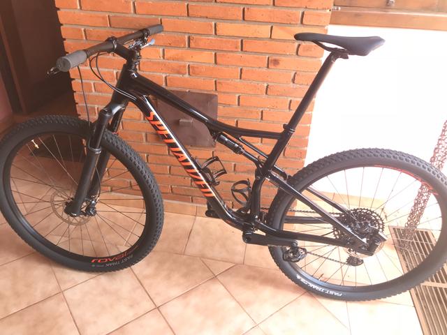 Bicicleta Specialized Epic Comp Full 2019 - Foto 4