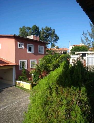 Linda casa duplex no papicu, condomínio fechado