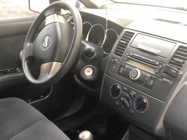 Tiida sedan 1.8 - Foto 3