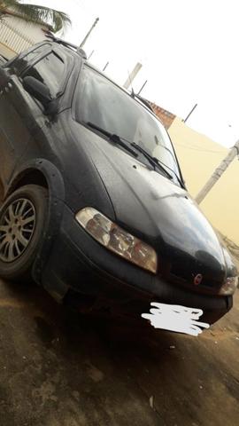 Vende-se essa picape estrada