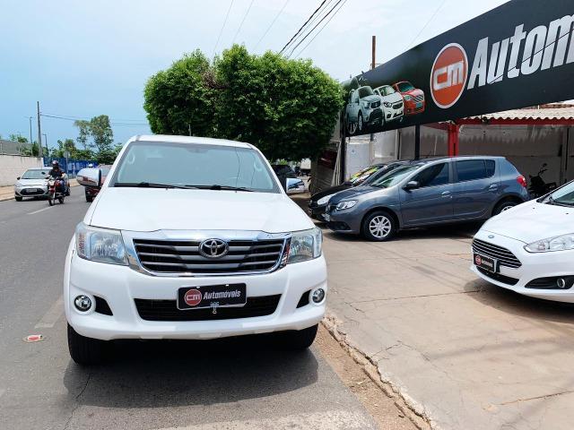 Hillux Srv 4x4 automática 2015 - Foto 2