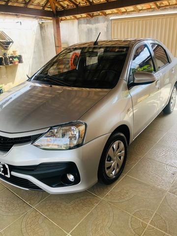 Vendo Etios novinho e pouco rodado - Foto 3