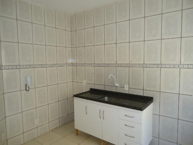 Alugamos sobrado com 3 quartos próximo a Faculdade Fimca - Foto 16