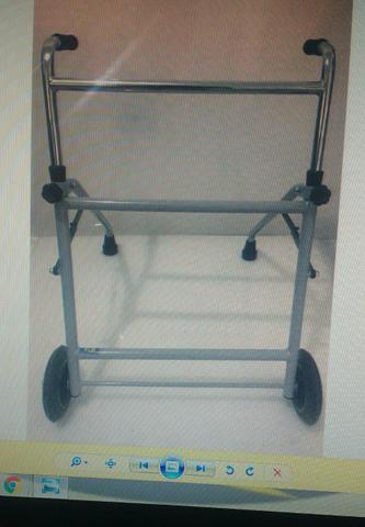 Andador triangular adulto ou infantil - Foto 3