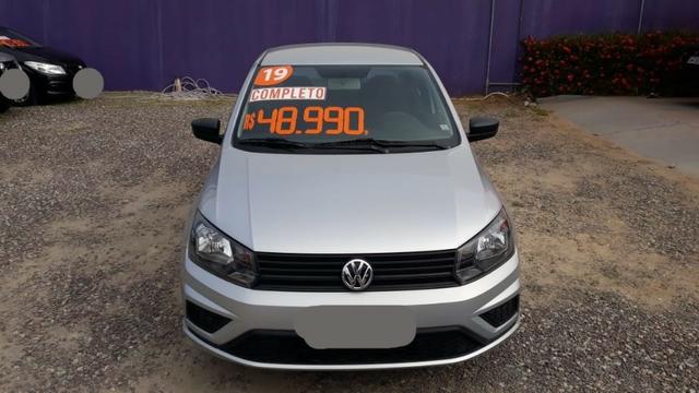 Volkswagen Voyage 1.6 MSI Flex 8V 4p - Prata