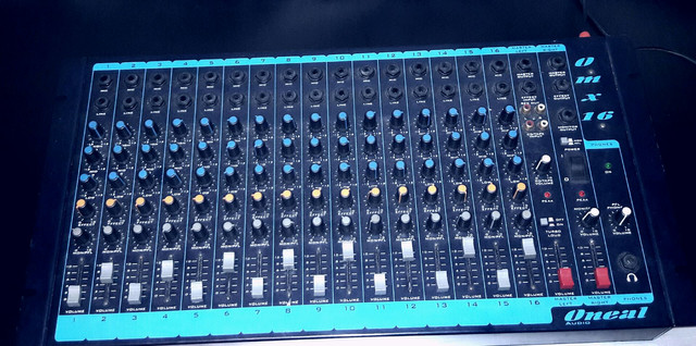 Teclado Yamaha PSR B50 - Foto 4