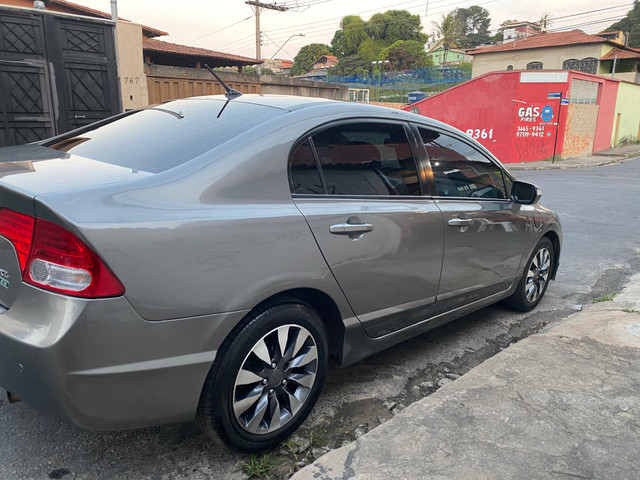 Honda Civic 1.8 2011 Automático - Foto 5