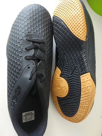 chuteira futsal 37