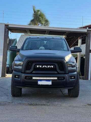 RAM 2500 LARAMIE